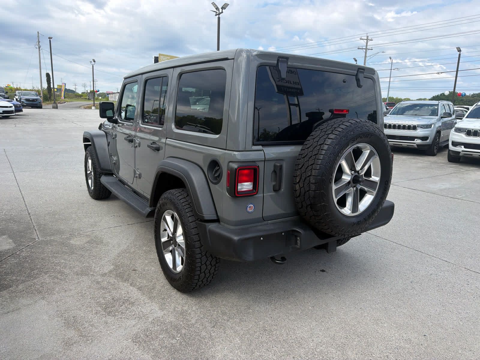 Used 2021 Jeep Wrangler Unlimited Sport w/ Sun And Sound Package AWD/4WD image 5