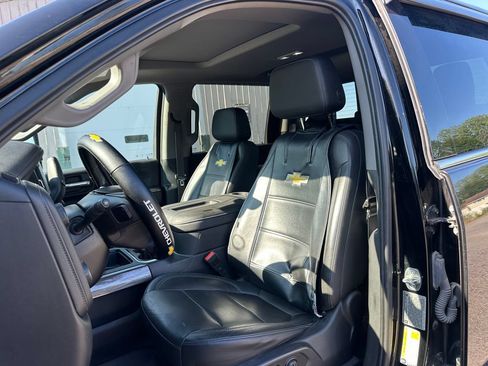 Used 2020 Chevrolet Silverado 2500 LTZ w/ LTZ Plus Package AWD/4WD image 19
