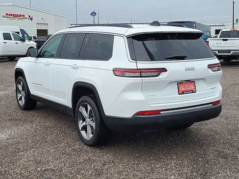 New 2026 Jeep Grand Cherokee L Limited AWD/4WD image 12