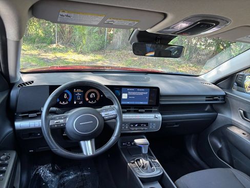 Used 2026 Hyundai Kona SEL Sport FWD image 33