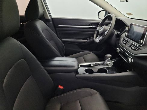 Used 2021 Nissan Altima 2.5 SV FWD image 21
