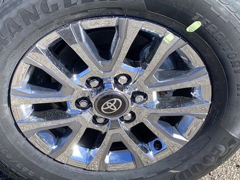 New 2026 Toyota Tacoma Limited AWD/4WD image 6