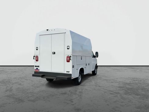 New 2024 Chevrolet Express 3500 w/ Power Convenience Package image 8