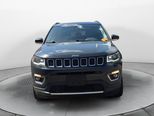 Used 2018 Jeep Compass Limited w/ Navigation Group AWD/4WD image 8