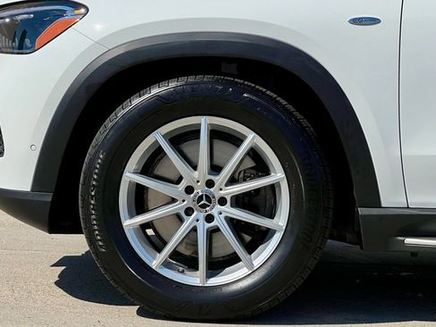 Certified 2025 Mercedes-Benz GLE 450e 4MATIC image 10