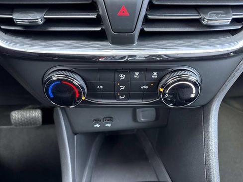 New 2026 Buick Encore GX Preferred image 21