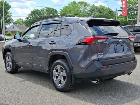 Used 2024 Toyota RAV4 XLE w/ Convenience Package AWD/4WD image 4