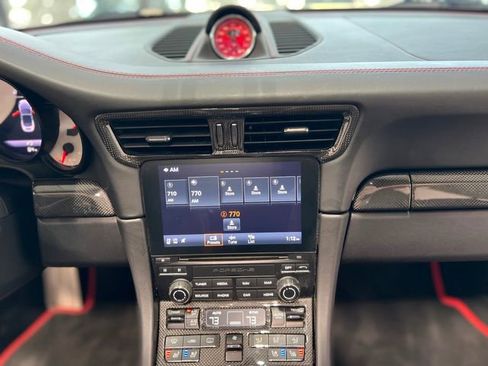 Used 2019 Porsche 911 Carrera GTS image 24