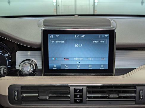 Certified 2022 Lincoln Corsair AWD w/ Premium Package image 19