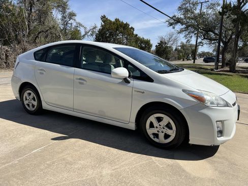 Used 2010 Toyota Prius Two image 16