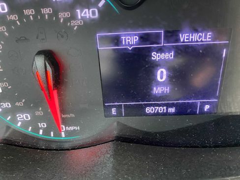Used 2019 Chevrolet Trax LT FWD image 9