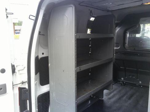 Used 2020 Nissan NV200 S w/ Sliding Glass Door Package FWD image 16
