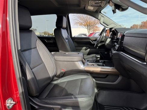 Used 2022 Chevrolet Silverado 1500 RST image 31