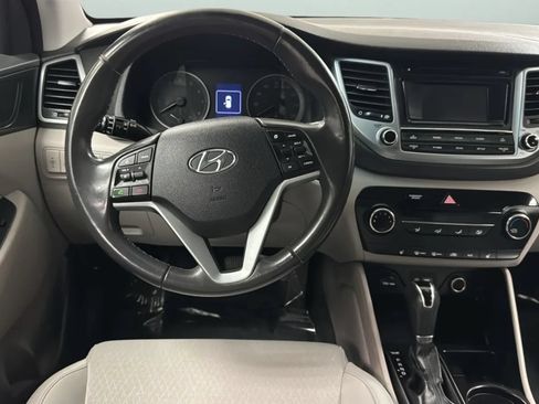 Used 2017 Hyundai Tucson Sport AWD/4WD image 11
