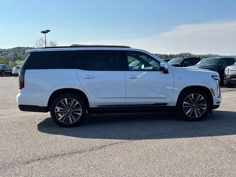 Certified 2026 Cadillac Escalade Sport w/ Touring Package AWD/4WD image 6