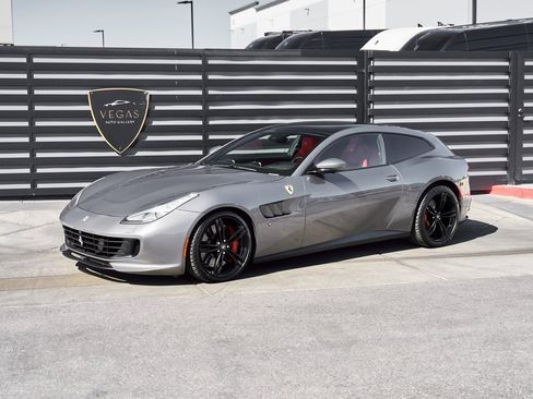 Used 2020 Ferrari GTC4Lusso V12 image 6
