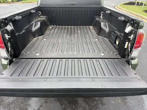 Used 2021 Toyota Tacoma TRD Sport RWD image 30
