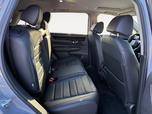 Used 2023 Honda CR-V EX-L image 18