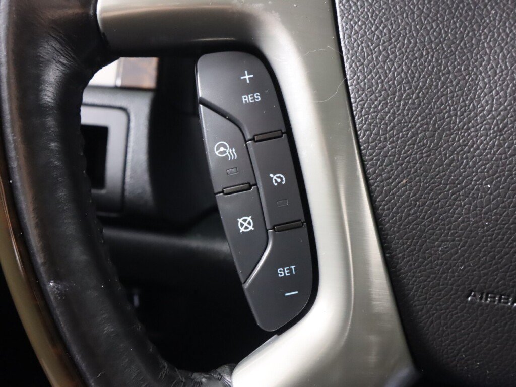 Used 2013 GMC Yukon XL Denali RWD image 13