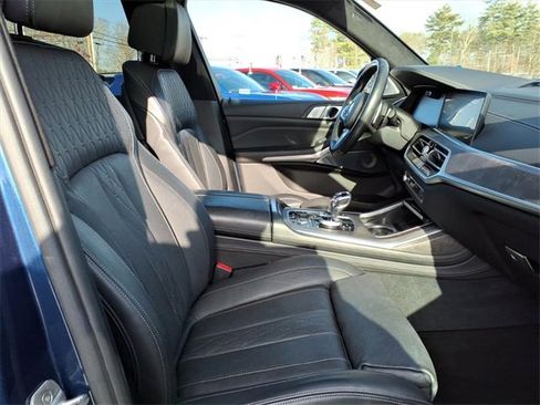 Used 2019 BMW X7 xDrive50i w/ Dynamic Handling Package image 5