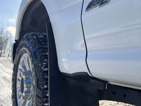 Used 2022 Ford F350 XLT w/ XLT Value Package AWD/4WD image 19