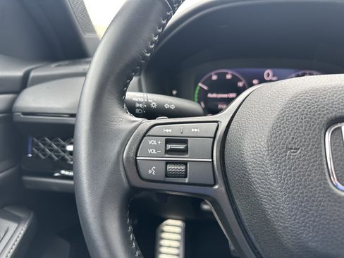 Certified 2023 Honda Accord Sport image 19