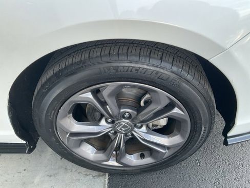 Used 2023 Honda Accord EX image 28