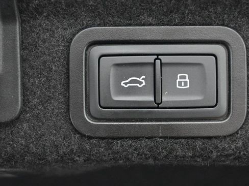 Used 2021 Audi S6 Prestige AWD/4WD image 17