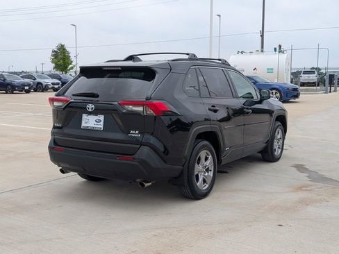 Used 2023 Toyota RAV4 XLE w/ Convenience Package AWD/4WD image 5