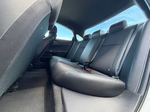 Used 2021 Honda Civic Sport image 8