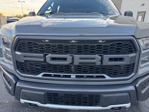 Used 2020 Ford F150 Raptor w/ Equipment Group 802A Luxury image 23