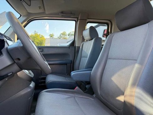 Used 2004 Honda Element EX image 10
