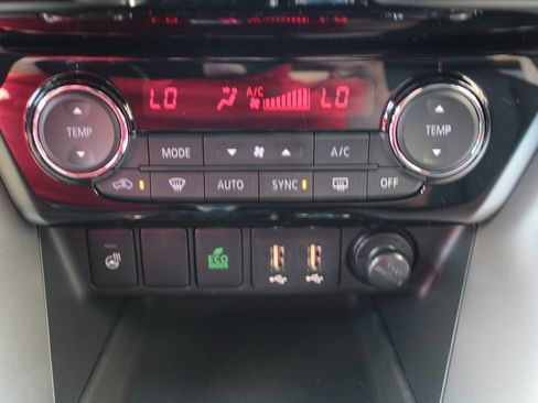 New 2026 Mitsubishi Eclipse Cross SEL image 22