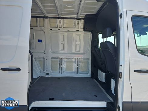 Used 2025 Mercedes-Benz Sprinter 2500 image 25