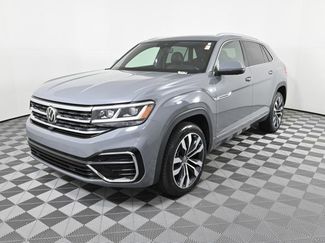 Certified 2022 Volkswagen Atlas Cross Sport SEL Premium R-Line video 2