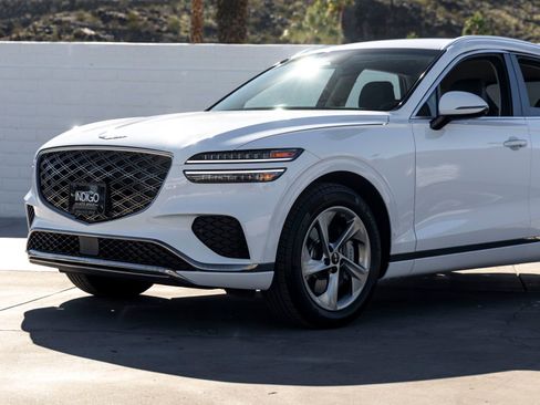 Used 2026 Genesis GV70 2.5T image 5