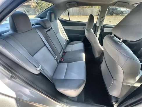Used 2016 Toyota Corolla L image 25