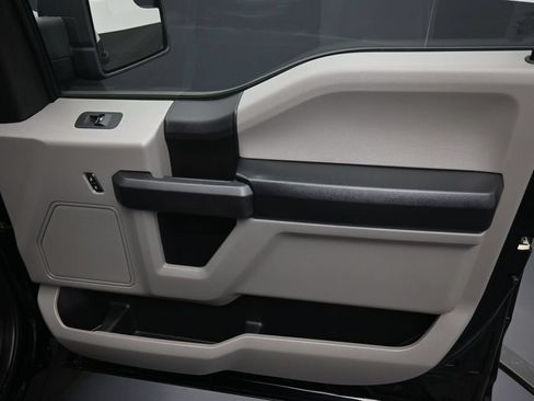 Used 2017 Ford F150 XL w/ XL Power Equipment Group AWD/4WD image 25