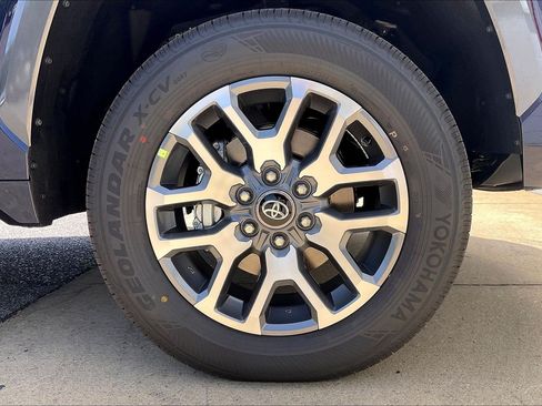 New 2026 Toyota Tundra 1794 Edition AWD/4WD image 15