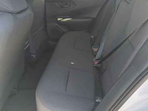 New 2026 Toyota Prius SE image 13