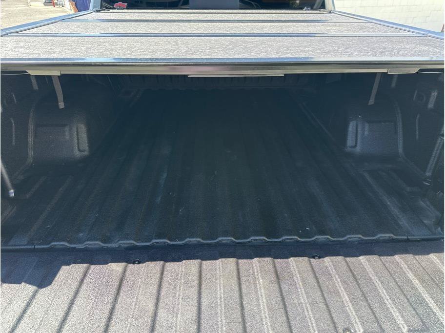 Used 2021 GMC Sierra 1500 AT4 w/ AT4 Value Package AWD/4WD image 16