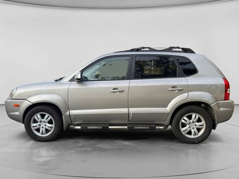 Used 2006 Hyundai Tucson 2WD image 2