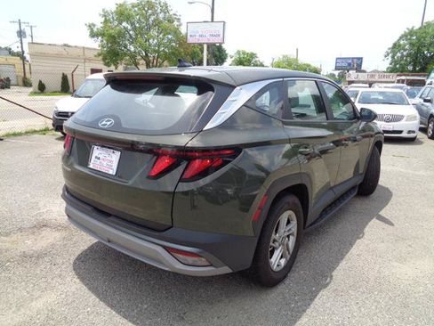 Used 2025 Hyundai Tucson SE FWD image 19