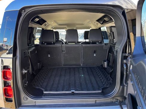 Used 2020 Land Rover Defender 110 S image 23
