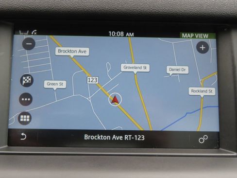 Used 2018 Land Rover Discovery Sport HSE AWD/4WD image 25