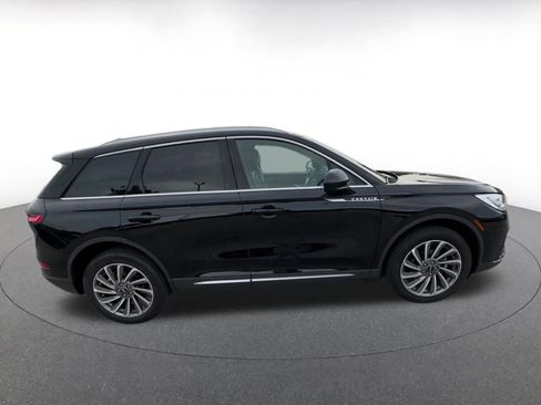 Used 2024 Lincoln Corsair Reserve image 16