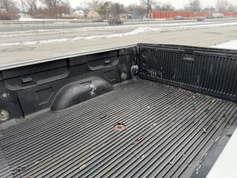 Used 2010 GMC Sierra 2500 SLE w/ SLE Preferred Package image 10