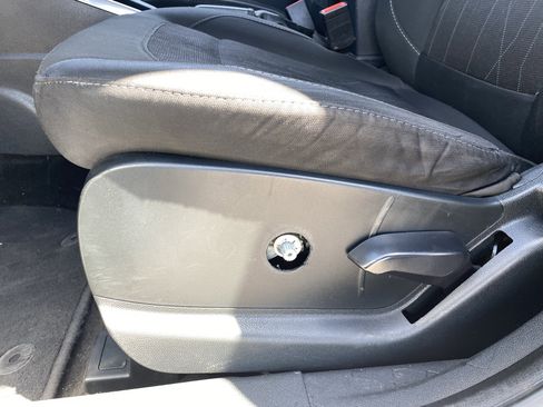 Used 2021 Ford EcoSport SE FWD image 20