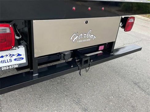 New 2024 Ford F550 XL image 5