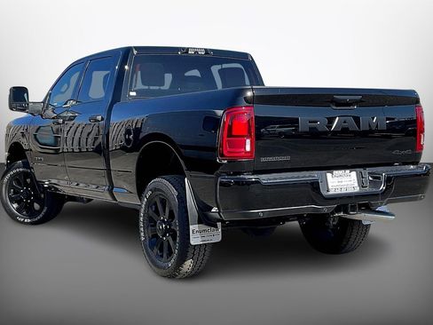 New 2025 RAM 2500 Big Horn AWD/4WD image 3